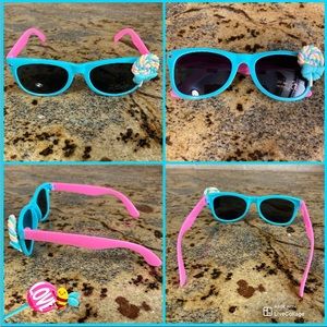 Girls seafoam green and pink lollipop sunglasses